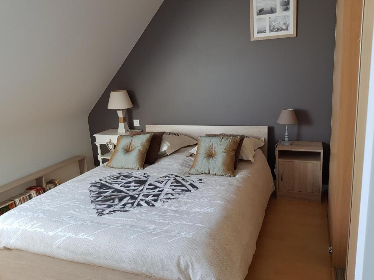 Tikleuziou Bed & Breakfast Lanildut Bagian luar foto